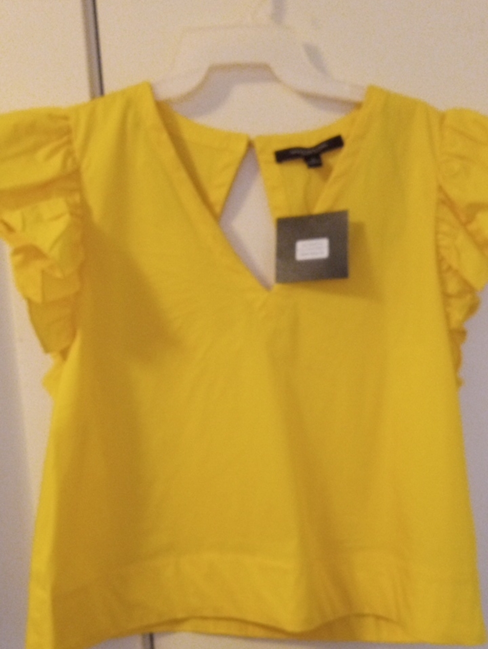 Brand New MARC NEW YORK Ruffle Sleeve Blouse